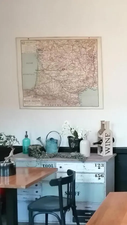 La Maison O Kiwis - Chambres D'Hotes Saint-Denis-lès-Martel ベッド・アンド・ブレックファスト