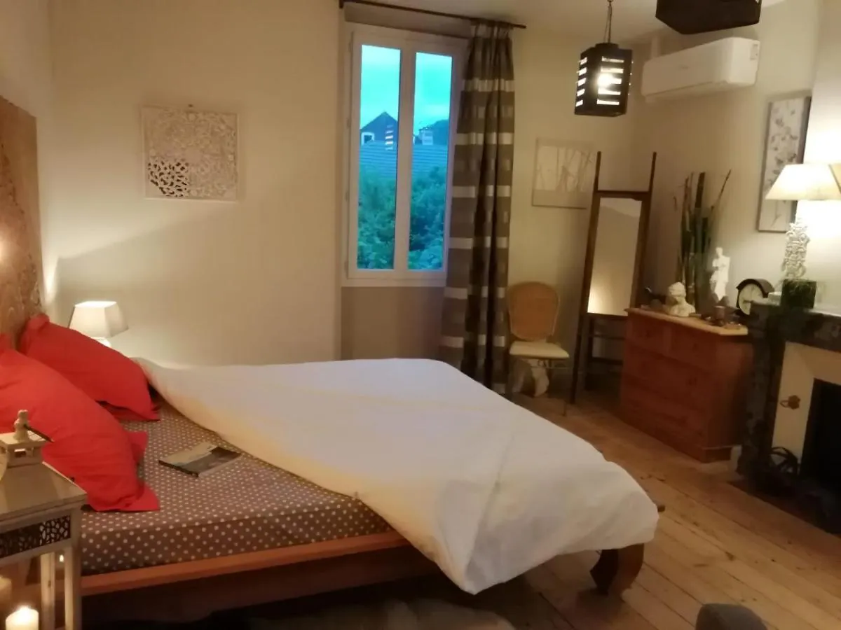 Bed and breakfast La Maison O Kiwis - Chambres D'Hotes Saint-Denis-lès-Martel Francia